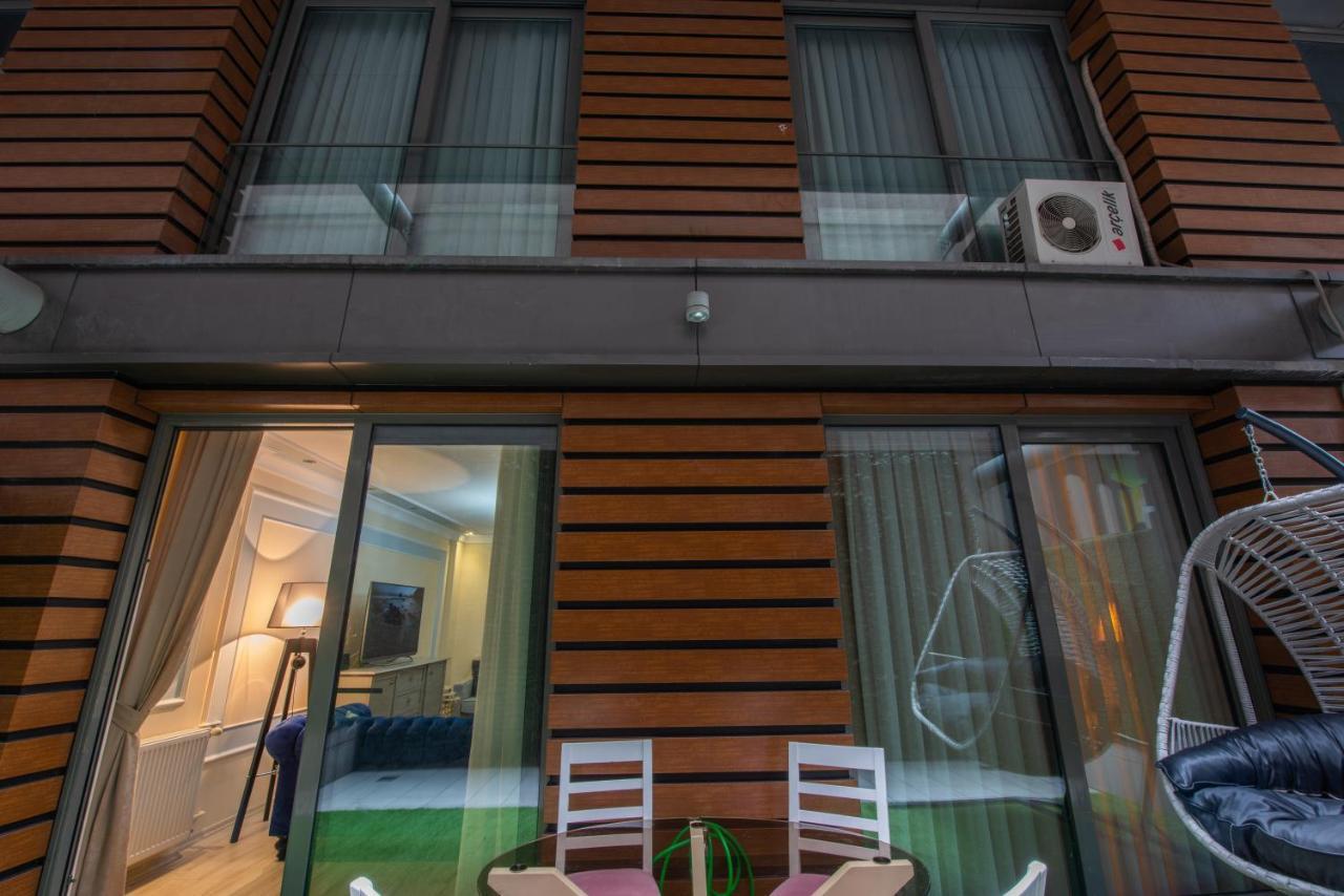Three Bedroom Duplex With Large Terrace Appartamento Provincia di Istanbul