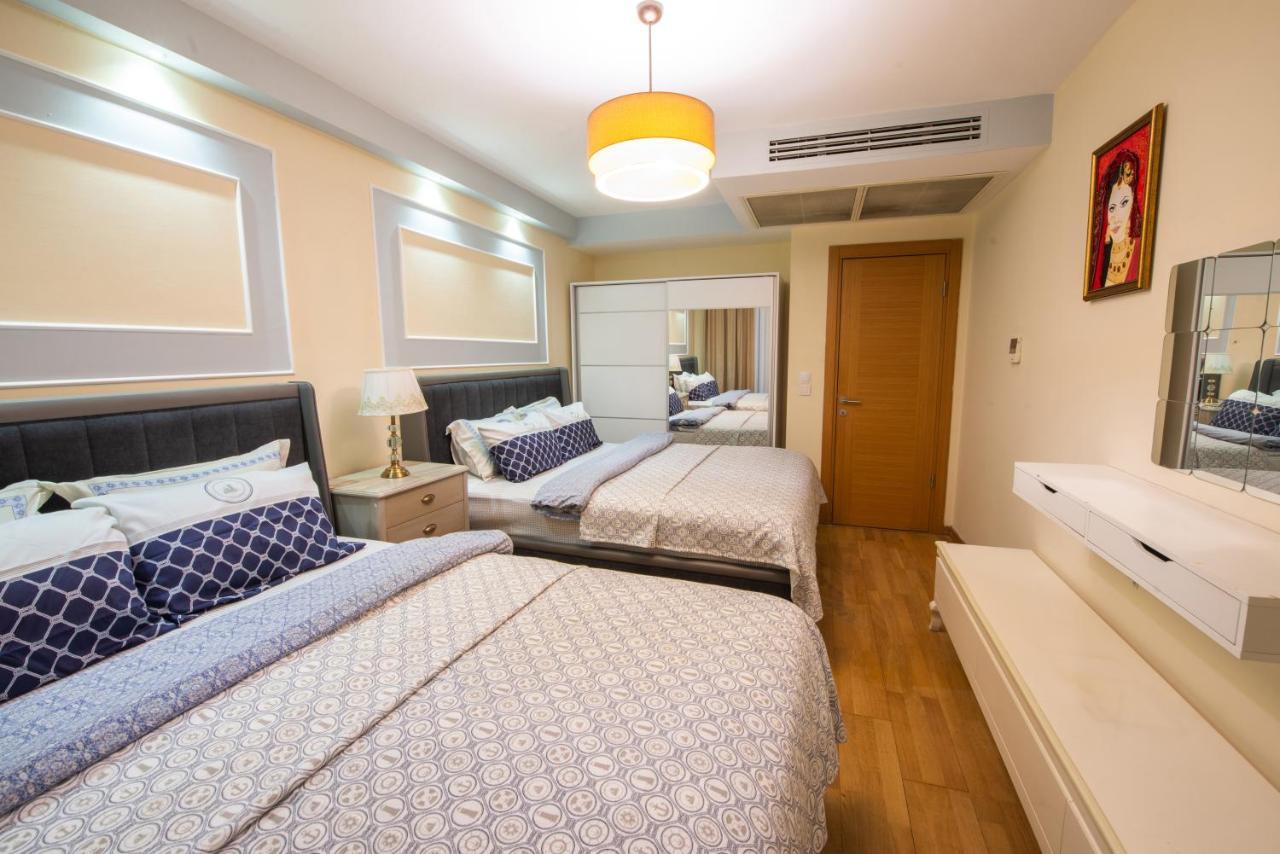 Three Bedroom Duplex With Large Terrace *