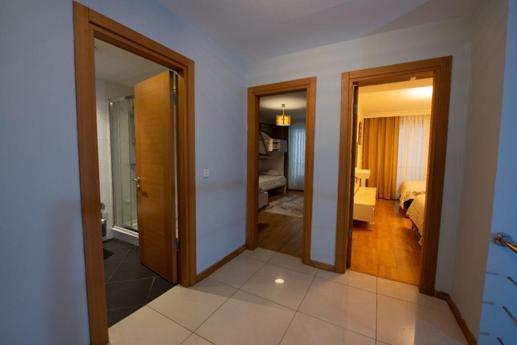 Three Bedroom Duplex With Large Terrace Appartamento