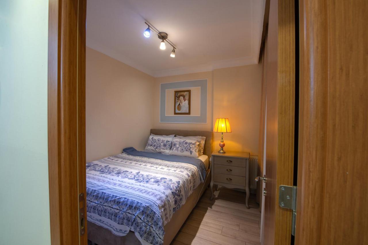 Three Bedroom Duplex With Large Terrace Appartement