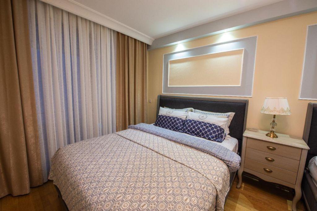 Three Bedroom Duplex With Large Terrace Appartement *